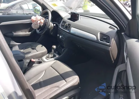 2018 Audi Q3 2.0T Premium/2.0T Sport Premium из США, поврежденный, VIN WA1ECCFS0JR022112